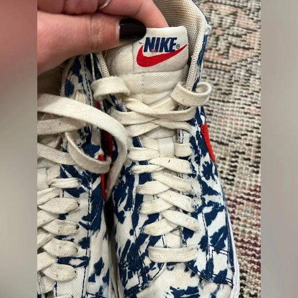 Nike 2020 Blazer Mid SE GS 'Tie Dye' Youth Shoe Red Blue Sneaker - Picture 10 of 13